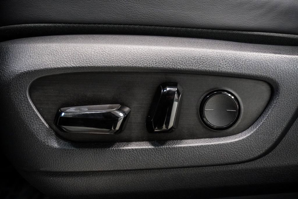 Used 2024 Lexus NX 250 FWD image 7