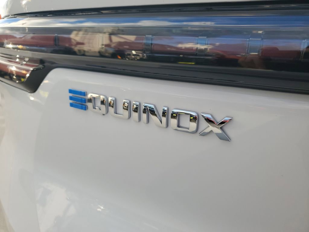 New 2026 Chevrolet Equinox EV LT image 7