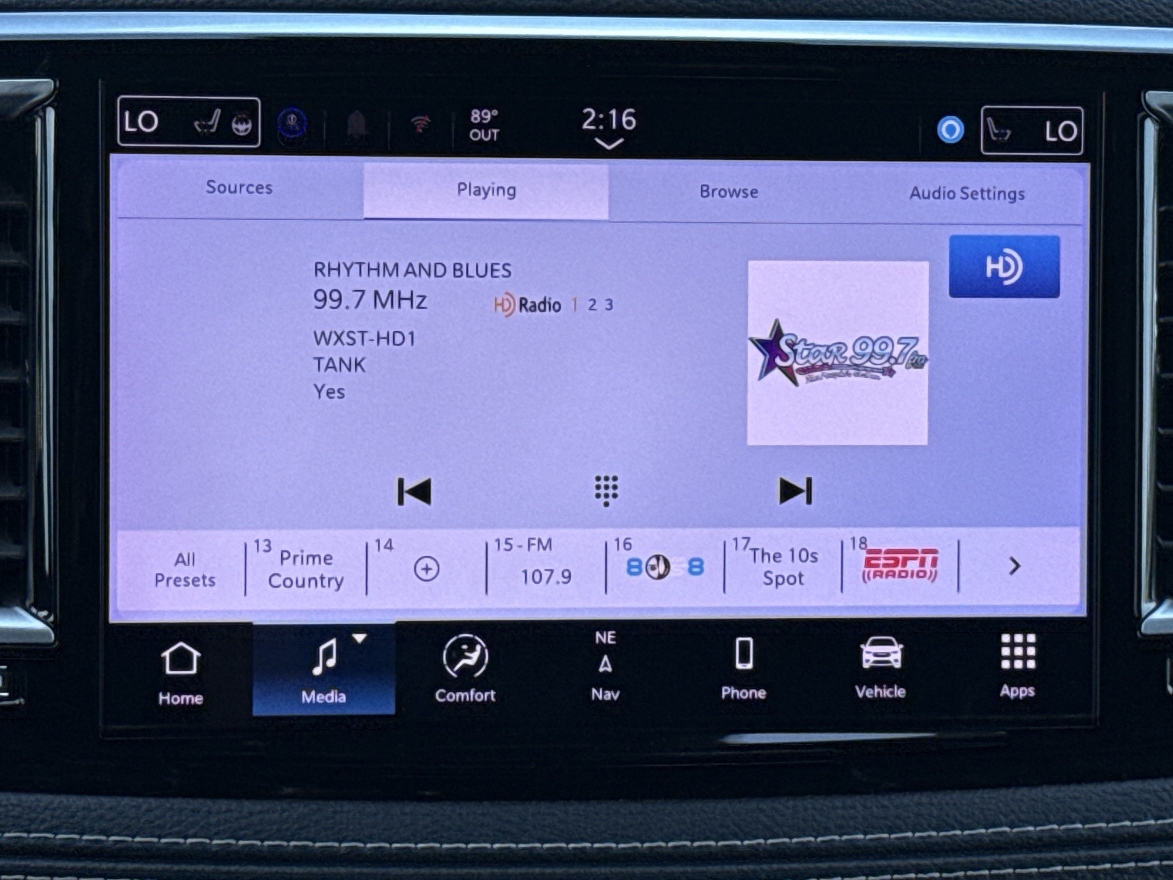 Used 2025 Chrysler Pacifica Limited FWD image 22