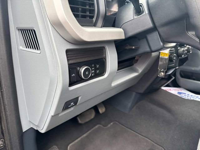 Used 2024 Ford F250 XLT w/ Snow Plow Prep Package image 27
