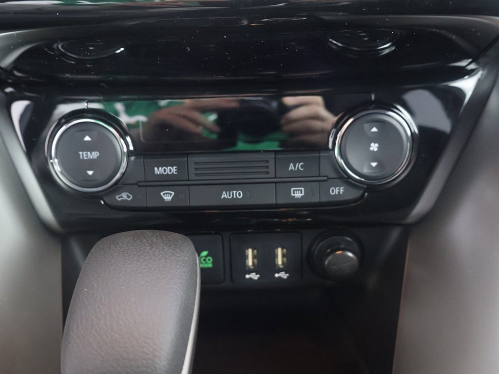 New 2025 Mitsubishi Eclipse Cross LE image 40