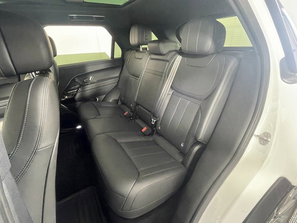 Used 2023 Land Rover Range Rover Sport SE image 28
