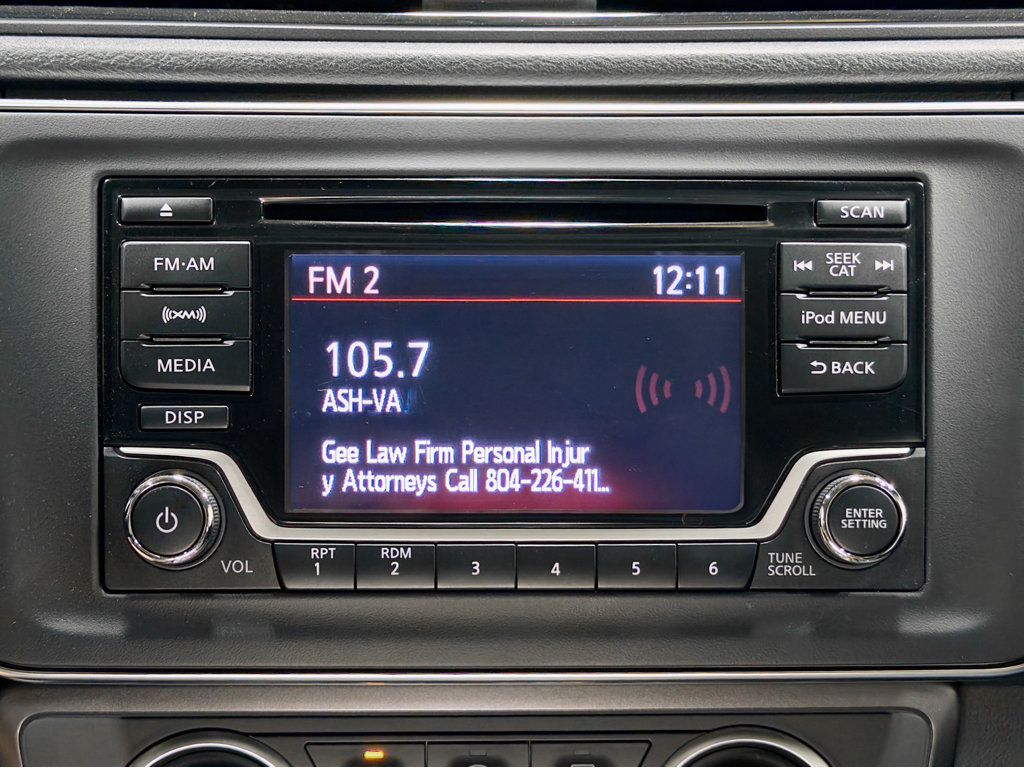 Used 2018 Nissan Leaf S image 11