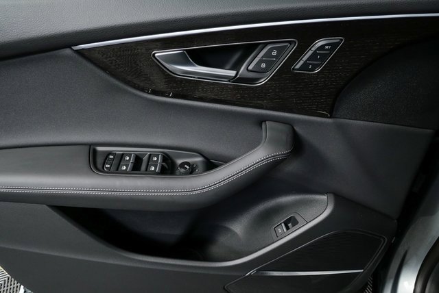 New 2026 Audi Q8 Premium Plus image 6