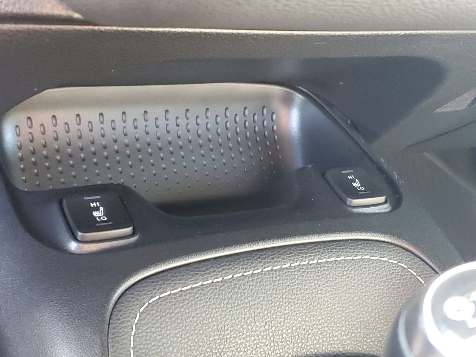 Used 2020 Toyota Corolla XSE FWD image 28