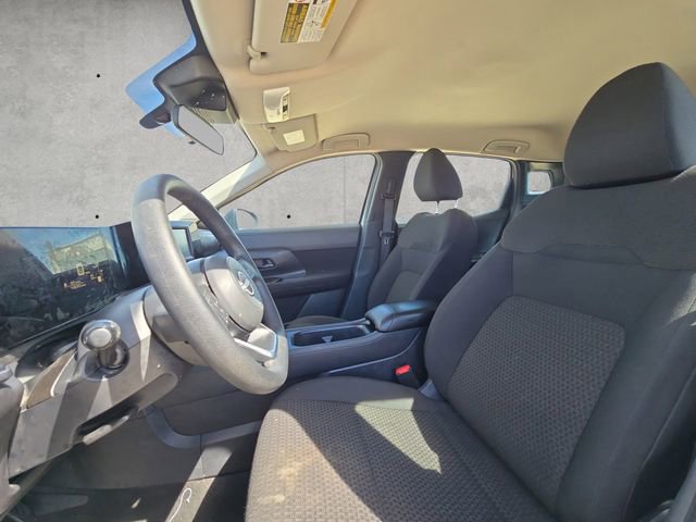 Used 2025 Nissan Kicks S image 19