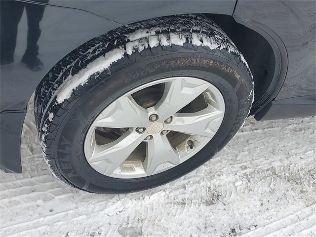 Used 2014 Subaru Forester 2.5i Premium w/ All-Weather Package image 5