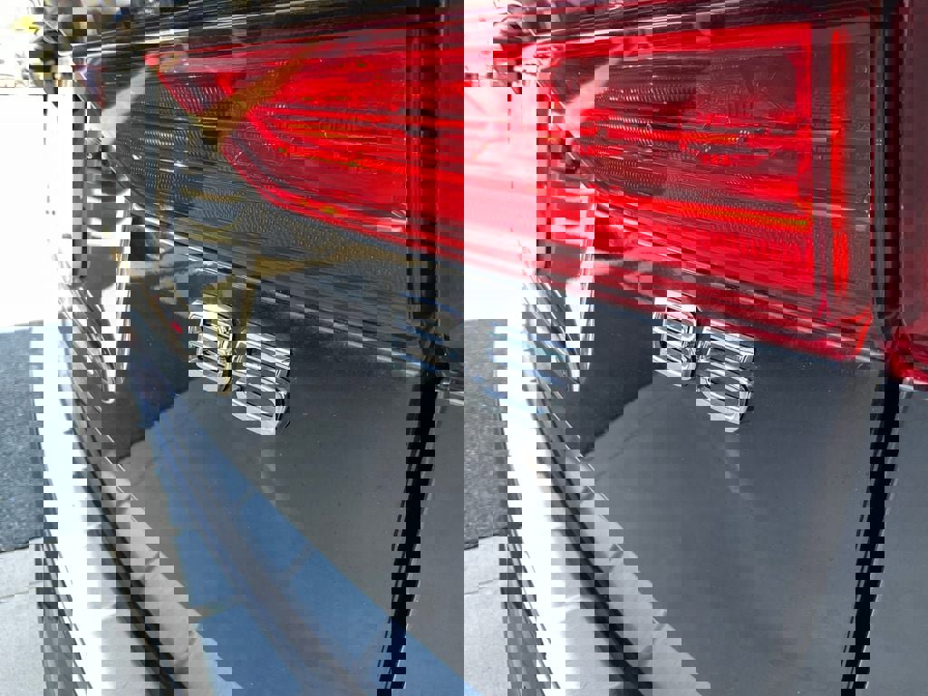 Certified 2023 Volvo XC60 B5 Core w/ Climate Package image 17