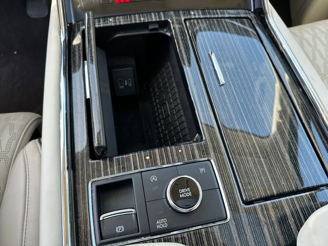 Used 2024 Lincoln Navigator Black Label image 27