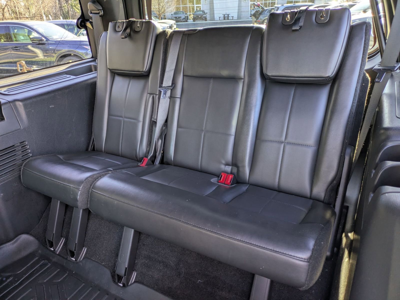 Used 2013 Lincoln Navigator 2WD w/ HD Trailer Tow Pkg image 24