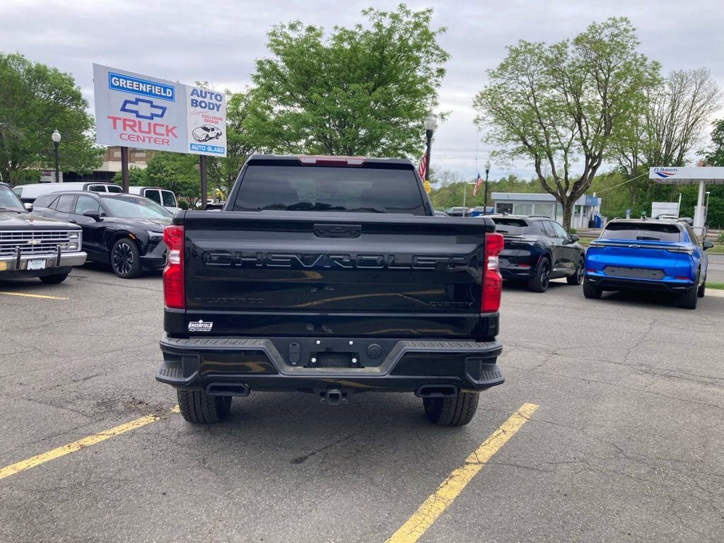 New 2026 Chevrolet Silverado 1500 Custom Trail Boss AWD/4WD image 6
