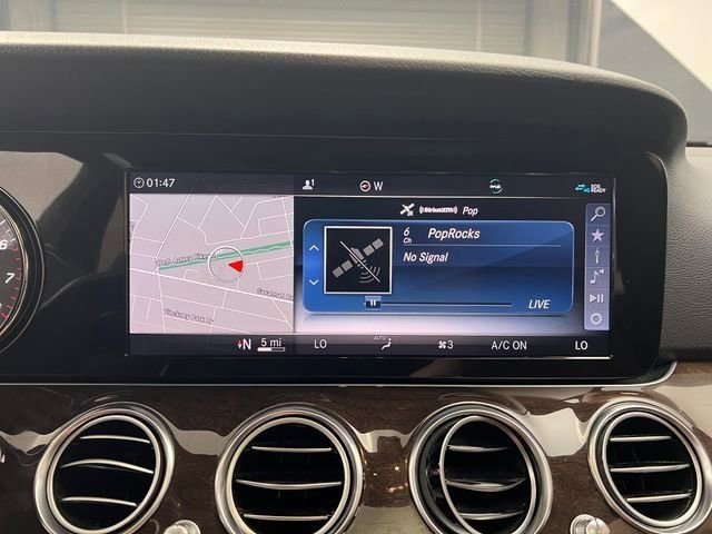 Used 2019 Mercedes-Benz E 300 image 32