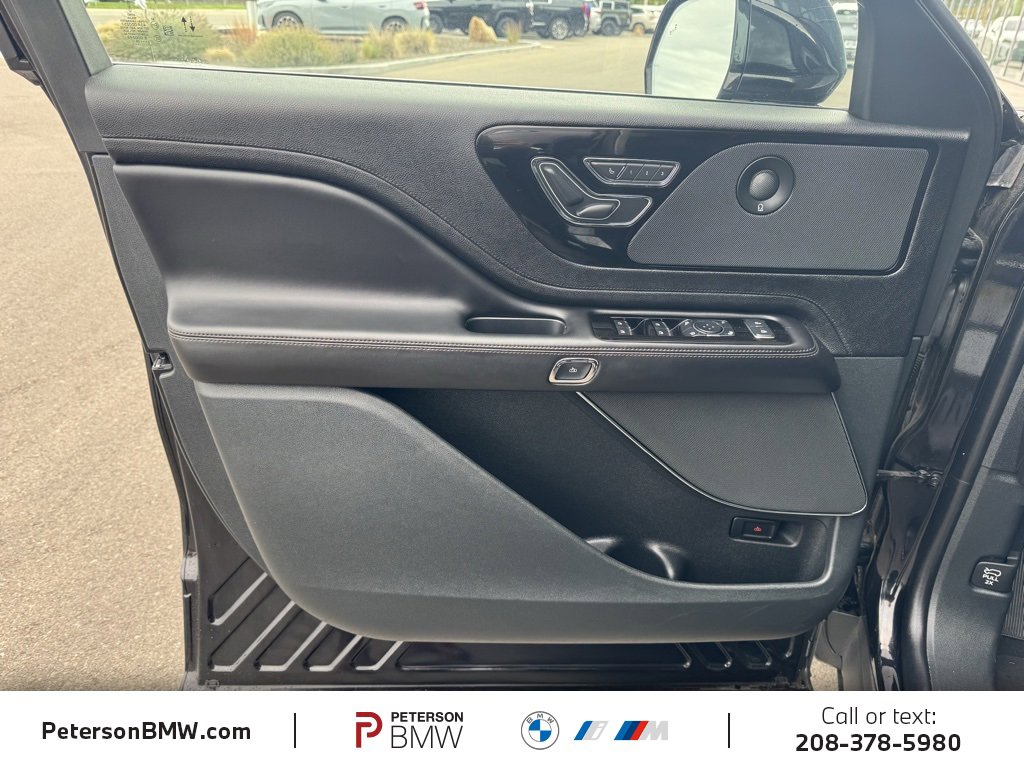 Used 2024 Lincoln Aviator Reserve image 13