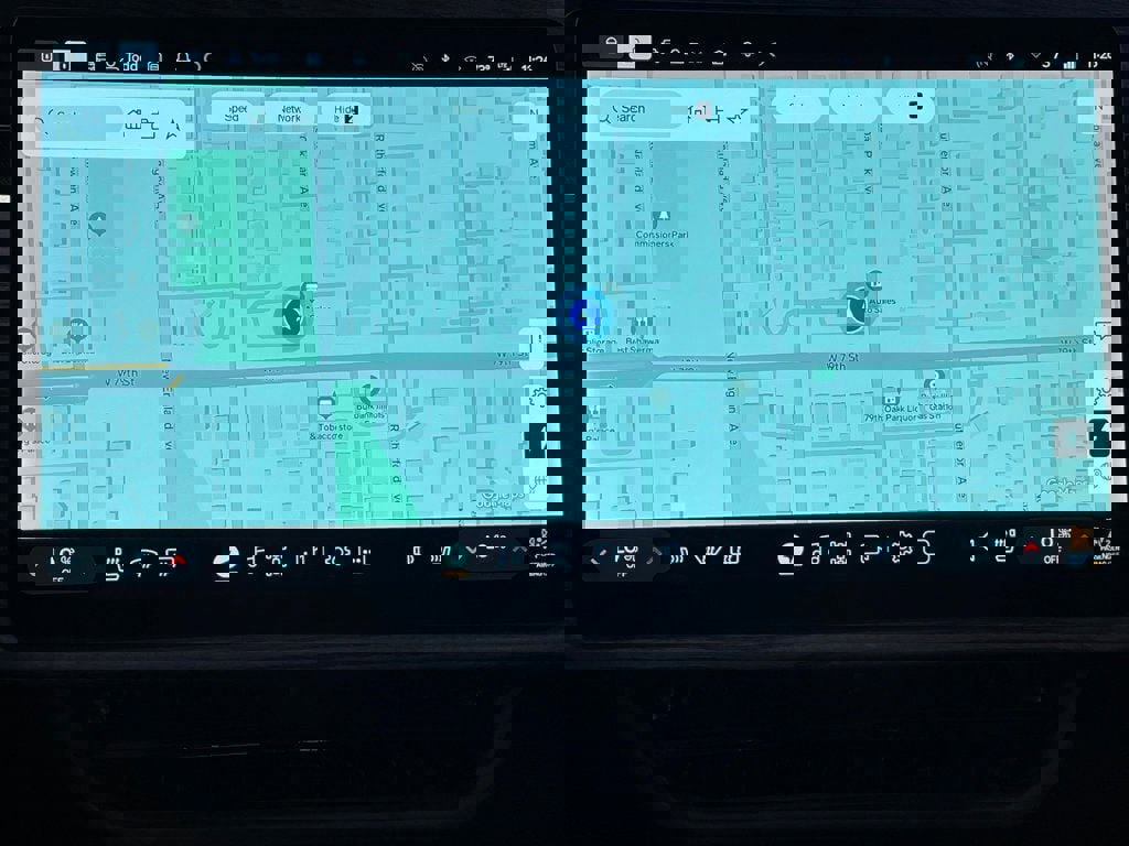 Used 2022 Rivian R1T Adventure image 37