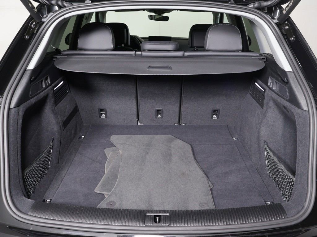 Used 2023 Audi Q5 2.0T Premium Plus w/ Premium Plus Package image 19