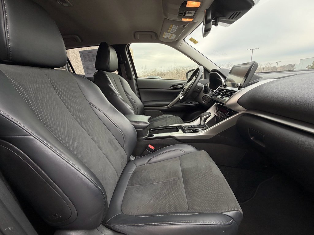 Used 2024 Mitsubishi Eclipse Cross SE image 23