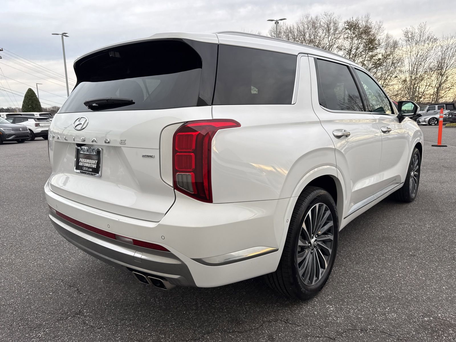 Used 2025 Hyundai Palisade Calligraphy image 7