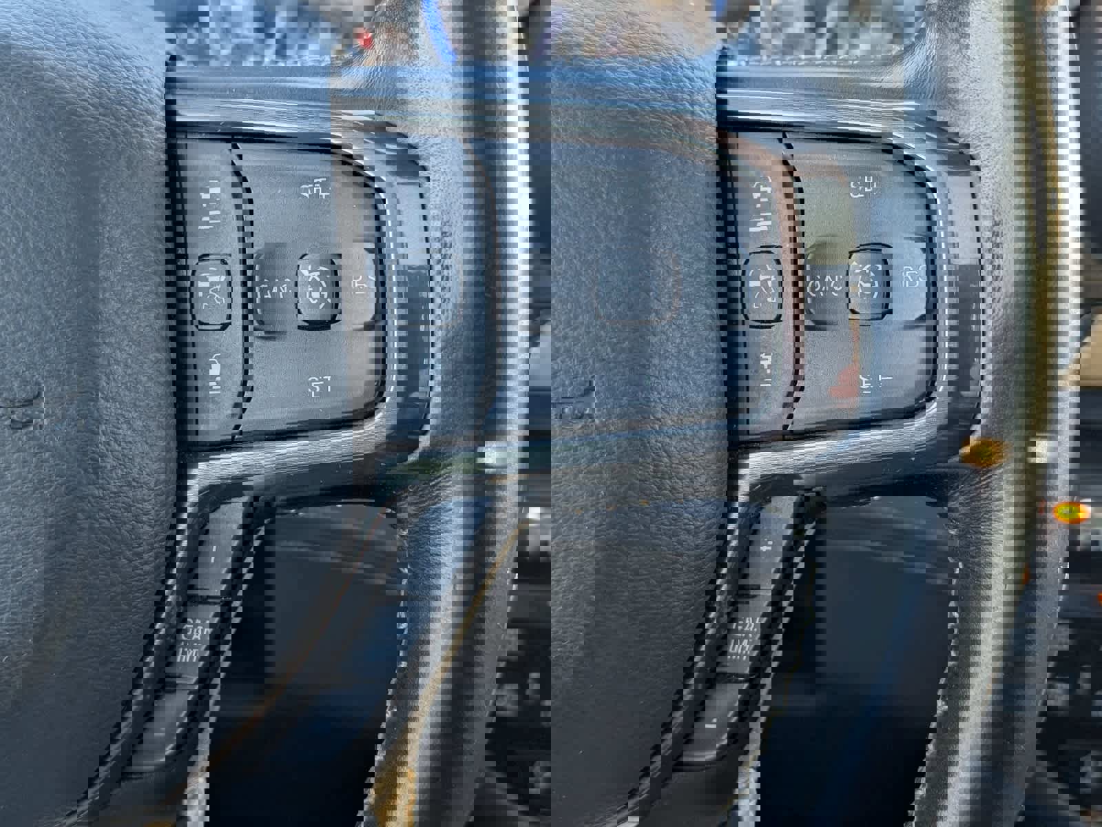 Used 2020 RAM 1500 Limited image 26