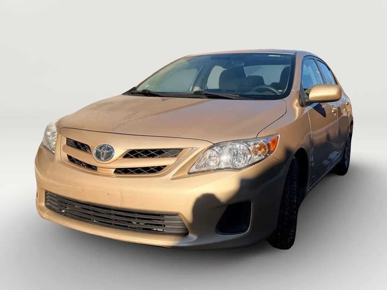 Used 2012 Toyota Corolla LE image 1