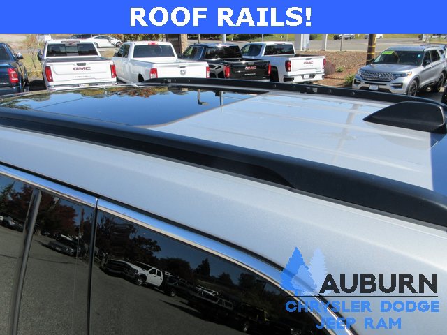 Used 2024 Jeep Grand Cherokee Limited image 11