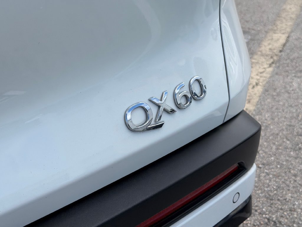 Used 2024 INFINITI QX60 Luxe FWD image 15