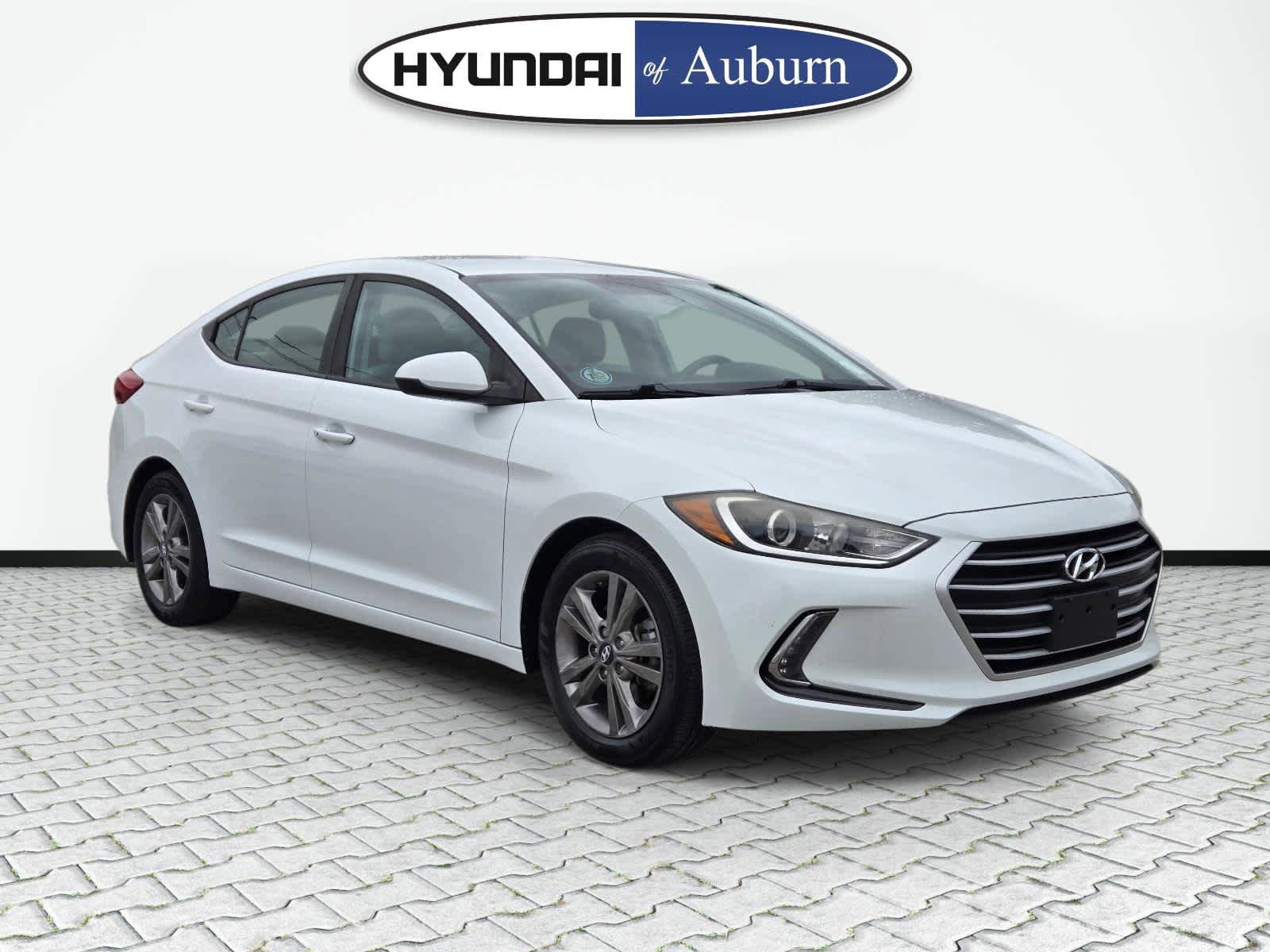 Used 2017 Hyundai Elantra SE w/ SE A/T Tech Package 03