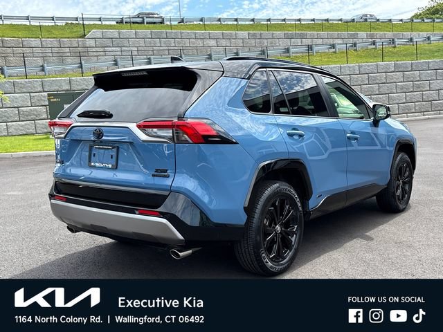 Used 2023 Toyota RAV4 XSE AWD/4WD image 4