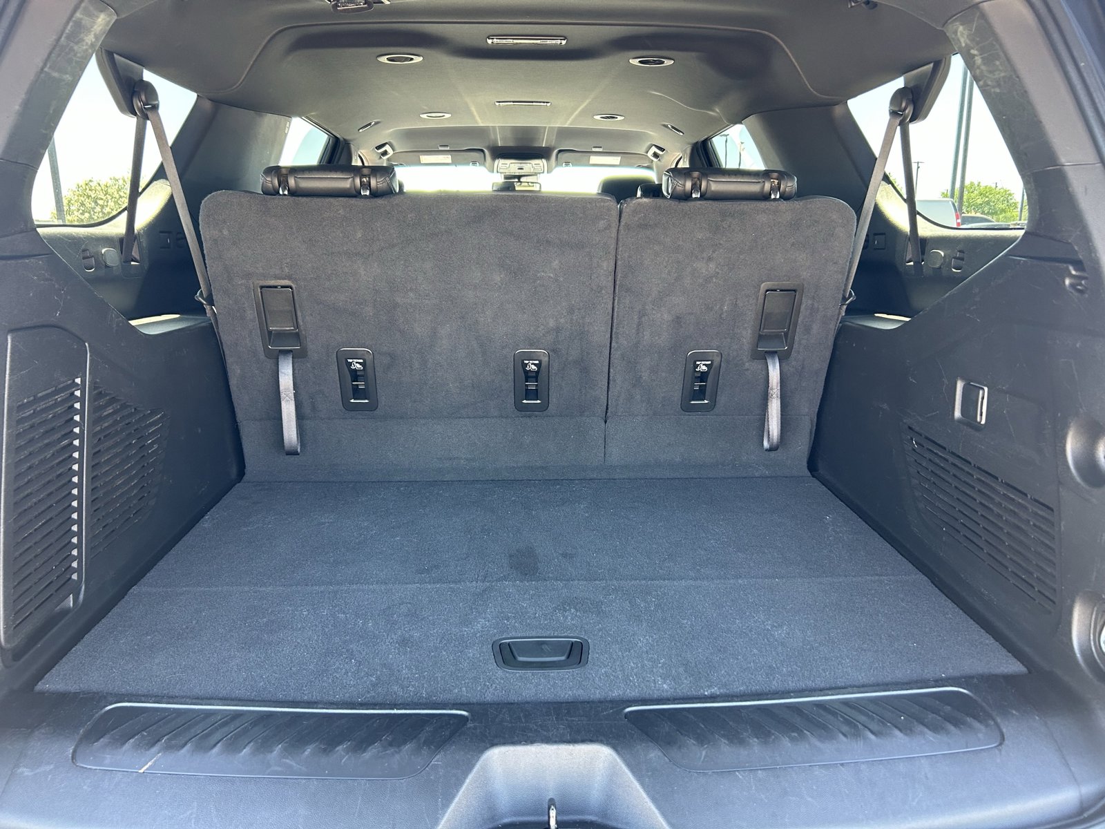 Certified 2024 Chevrolet Suburban LT image 10