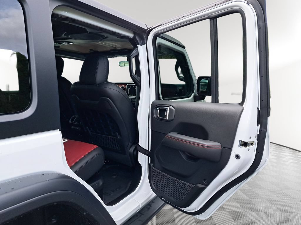 New 2023 Jeep Wrangler Unlimited Rubicon 4xe AWD/4WD image 13