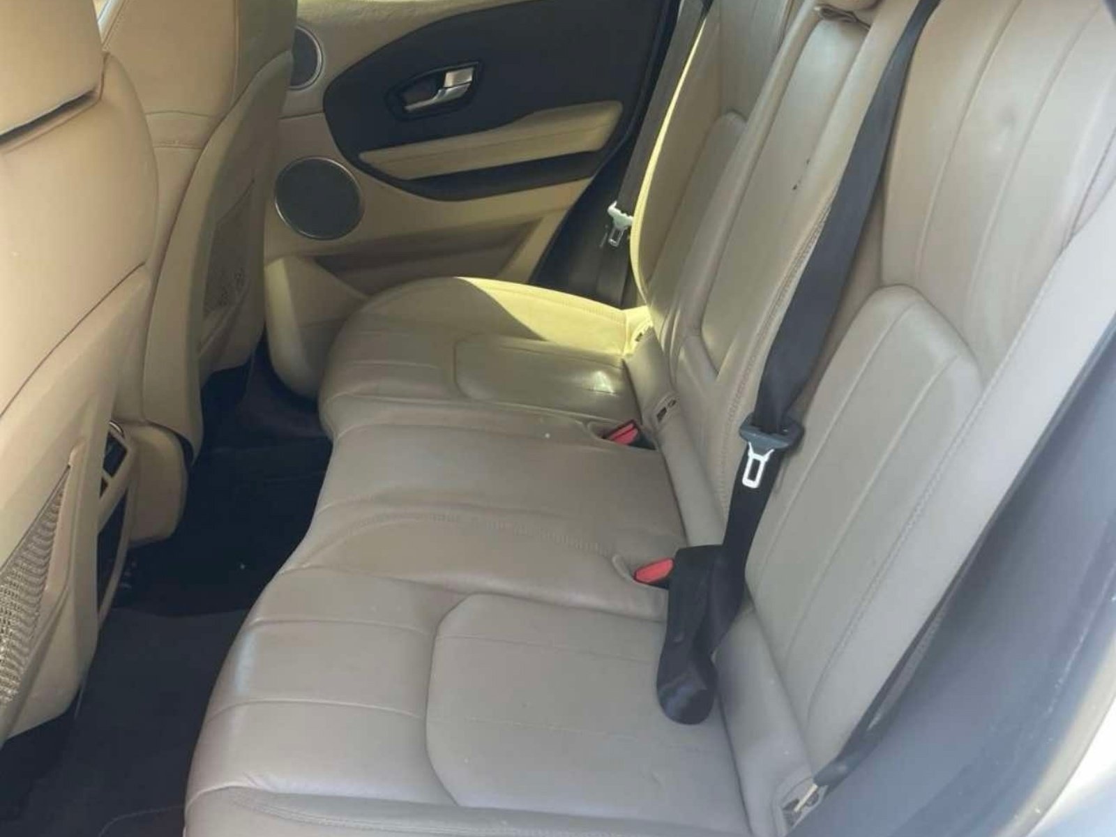 Used 2018 Land Rover Range Rover Evoque AWD/4WD image 4
