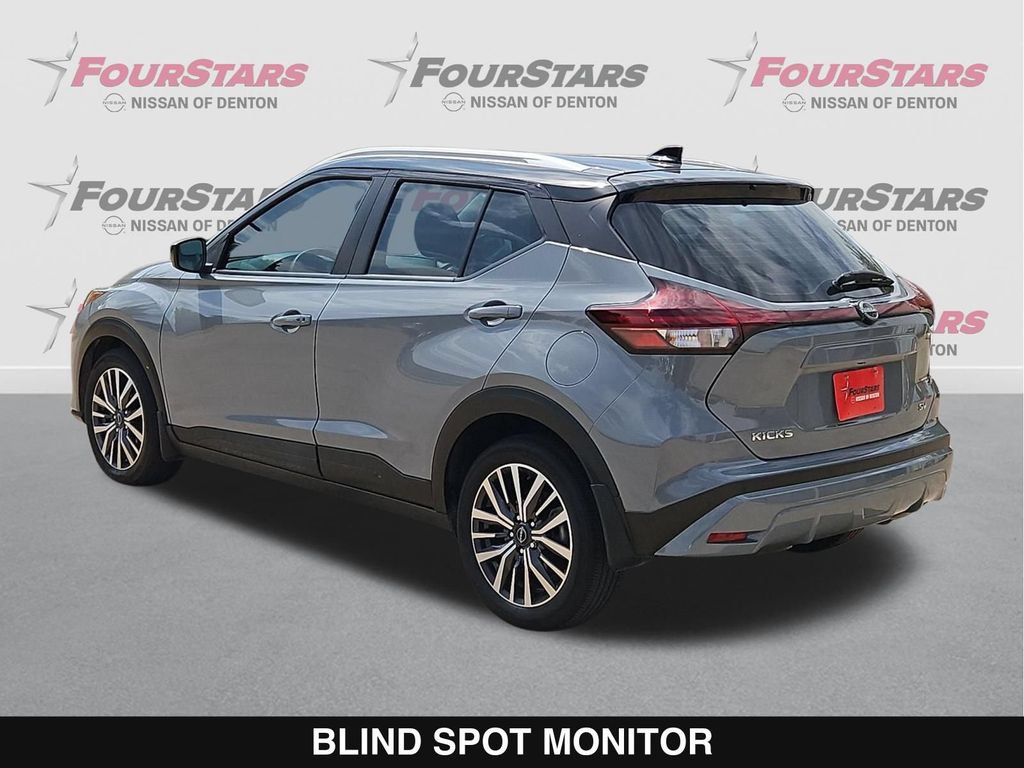 Used 2023 Nissan Kicks SV FWD image 7