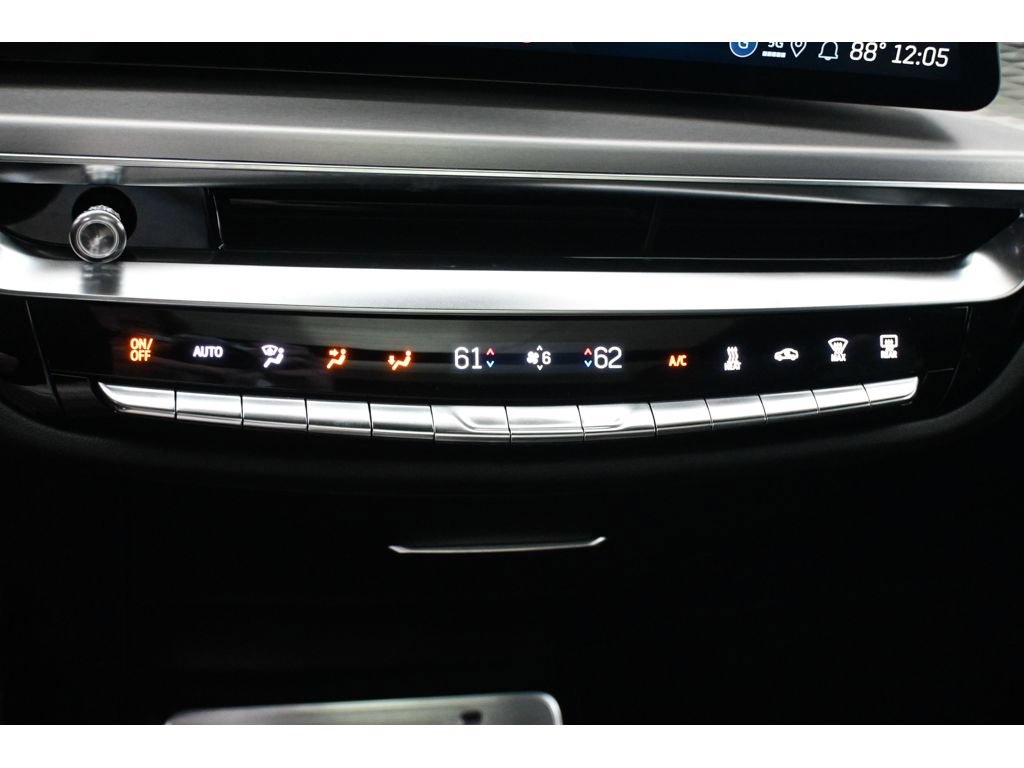 New 2026 Cadillac Lyriq V w/ Exterior Carbon Fiber Package AWD/4WD image 33