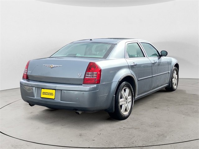 Used 2006 Chrysler 300 C w/ Navigation & Sound Group II image 6