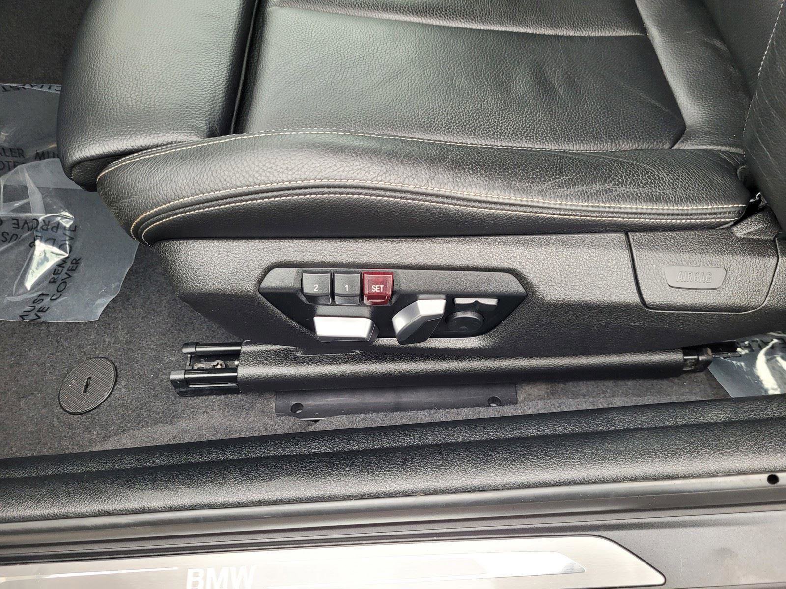 Used 2020 BMW 230i Coupe w/ Convenience Package RWD image 22