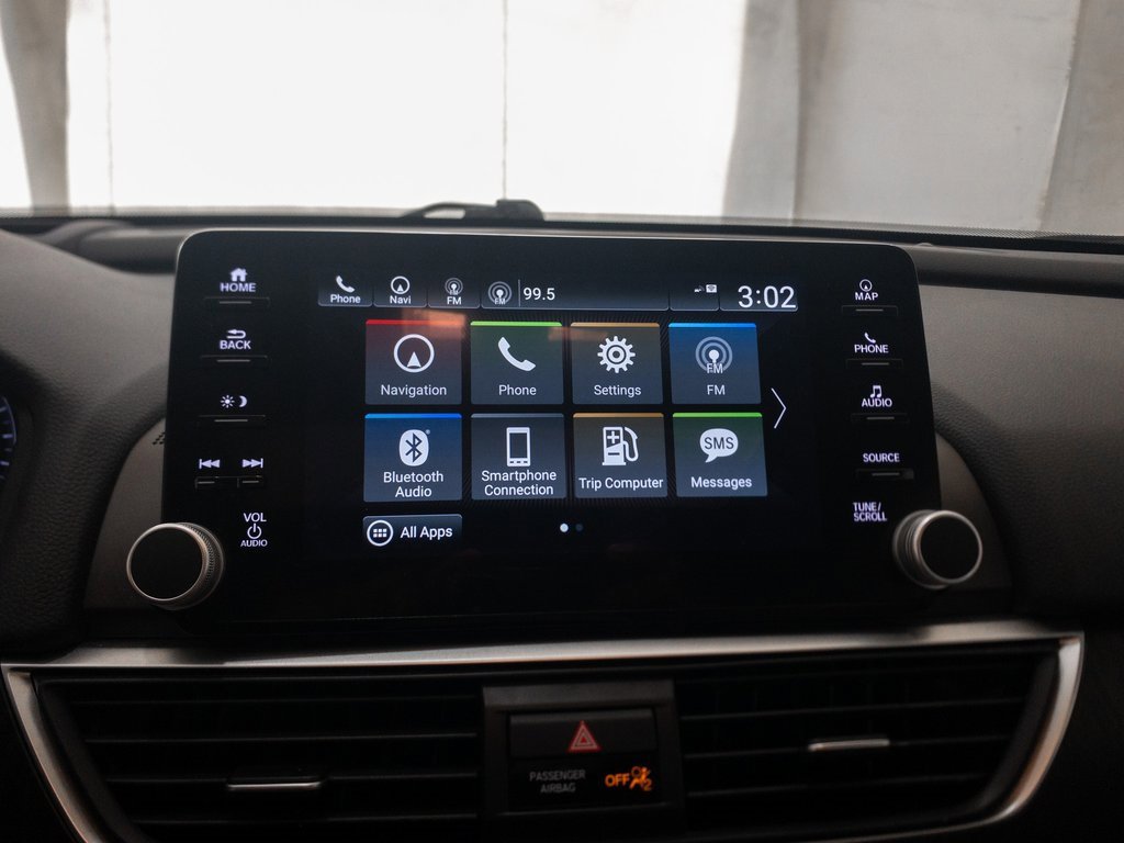 Used 2021 Honda Accord Touring image 19