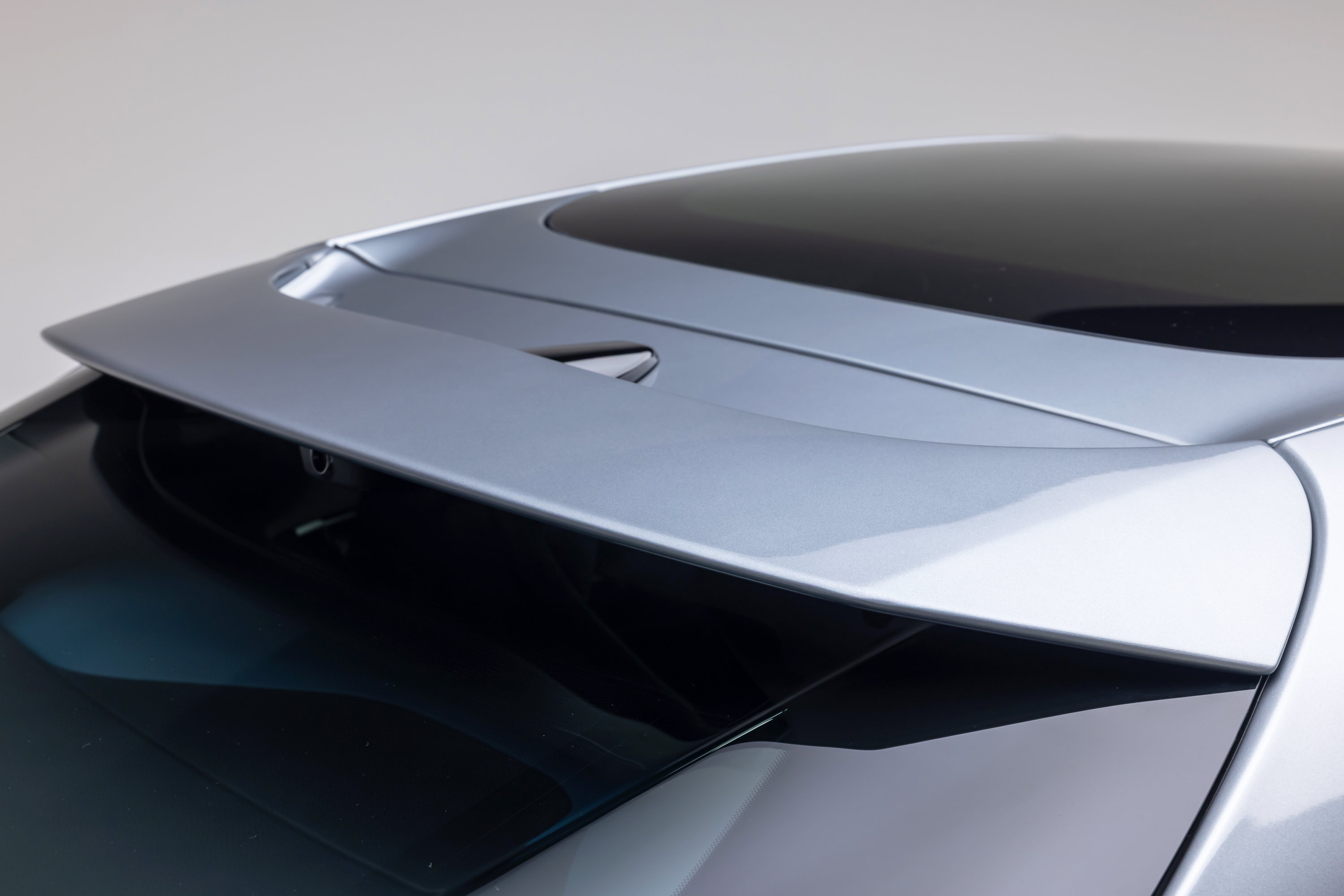 Certified 2025 Ferrari Purosangue AWD/4WD image 29
