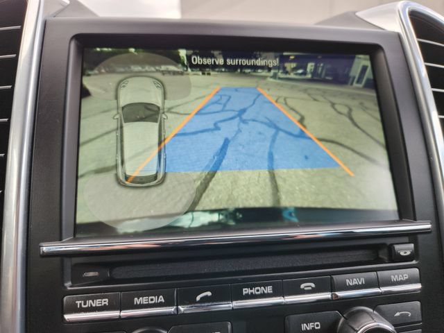 Used 2016 Porsche Cayenne AWD/4WD image 16