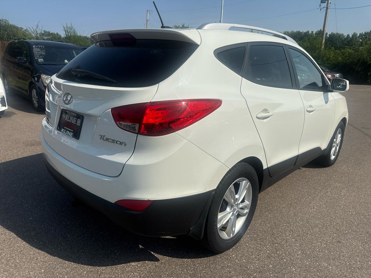 Used 2011 Hyundai Tucson GLS FWD image 5