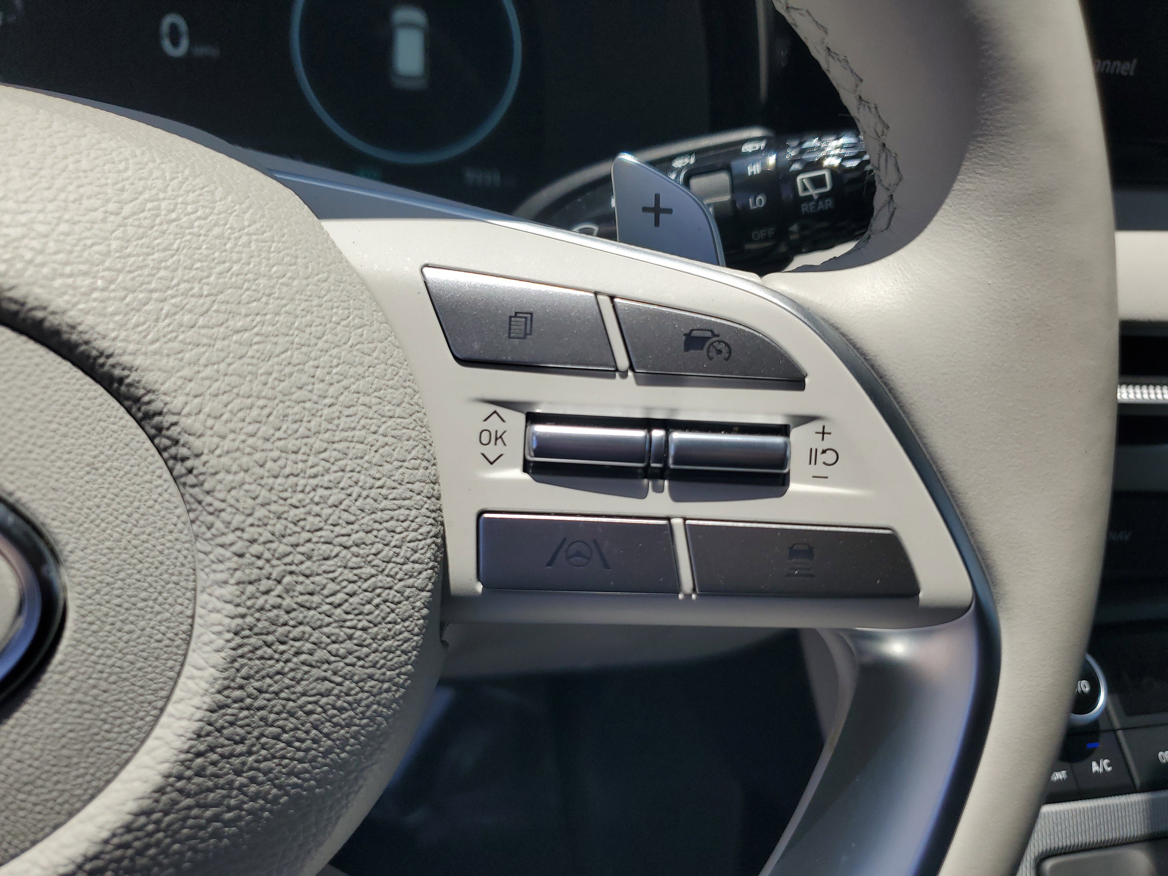 Used 2025 Hyundai Palisade Limited image 25