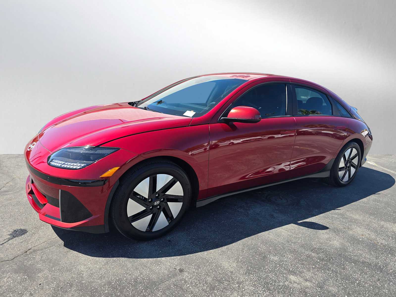 Used 2024 Hyundai Ioniq 6 SE RWD image 7