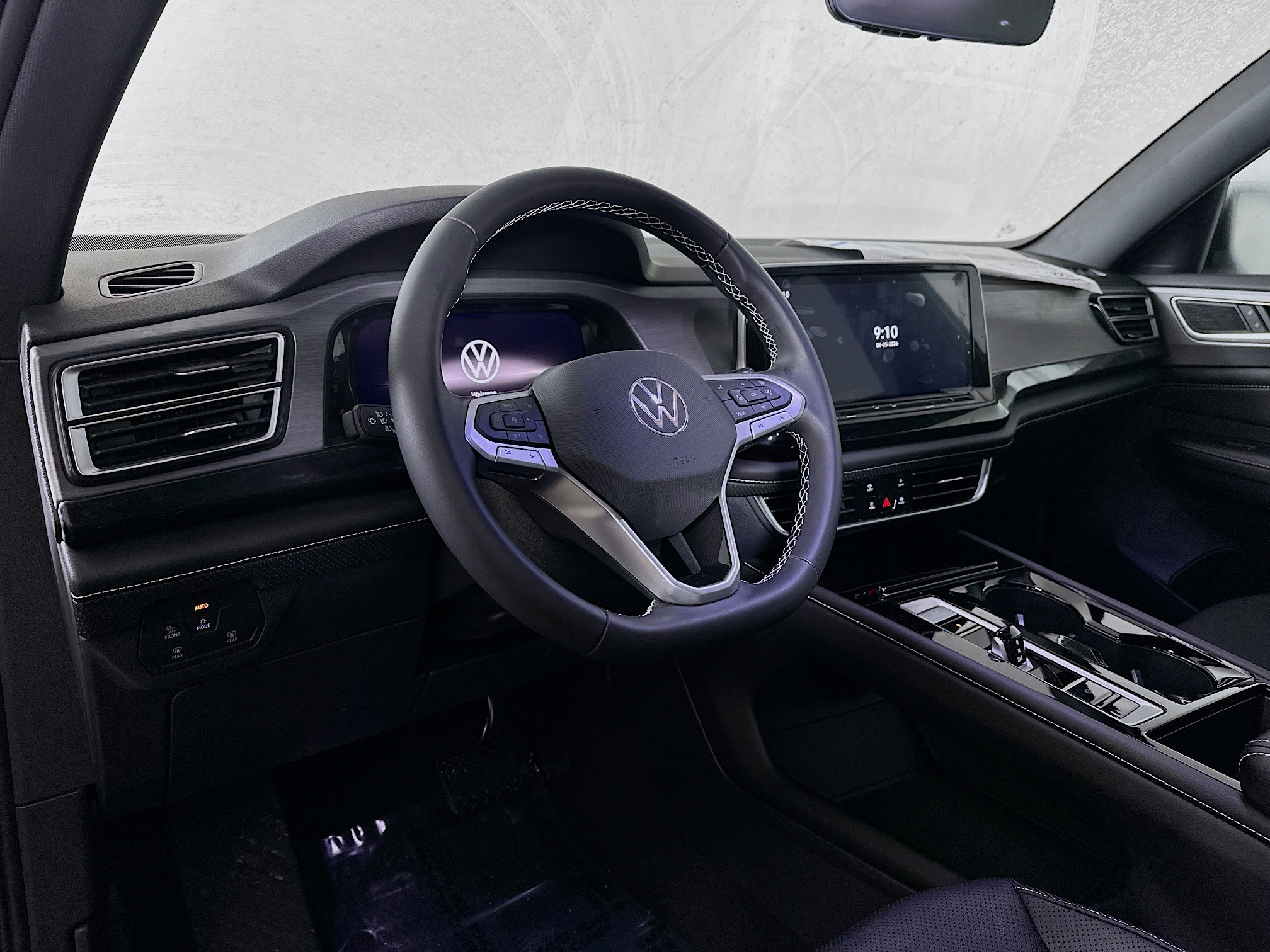 New 2026 Volkswagen Atlas Cross Sport SE image 9