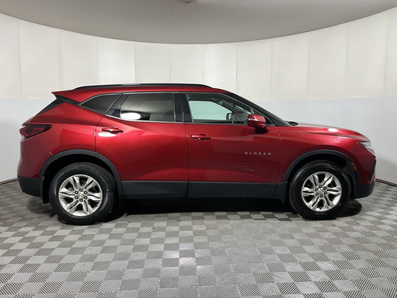 Used 2021 Chevrolet Blazer LT FWD image 9