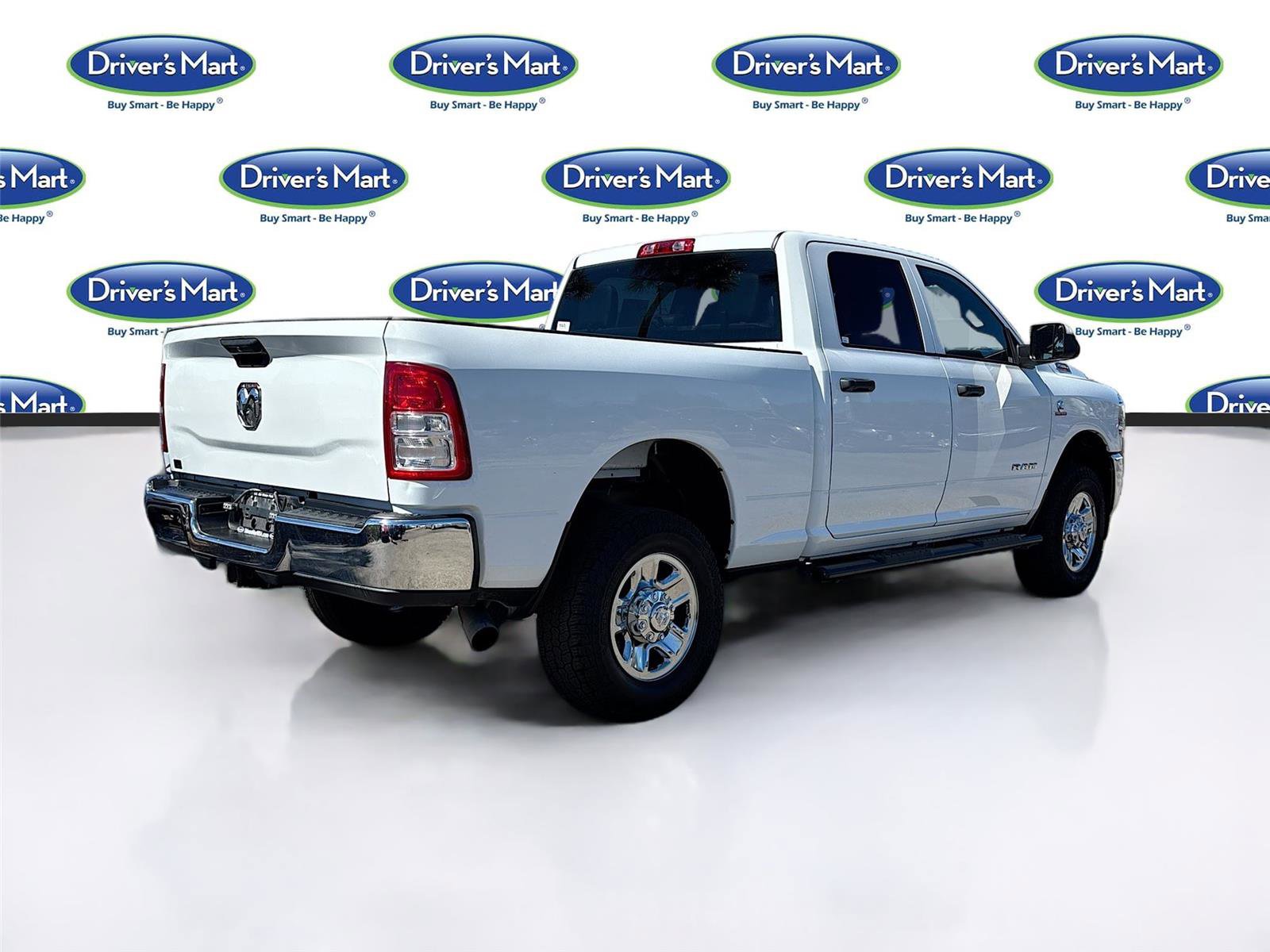 Used 2022 RAM 2500 Tradesman w/ Chrome Appearance Group image 7