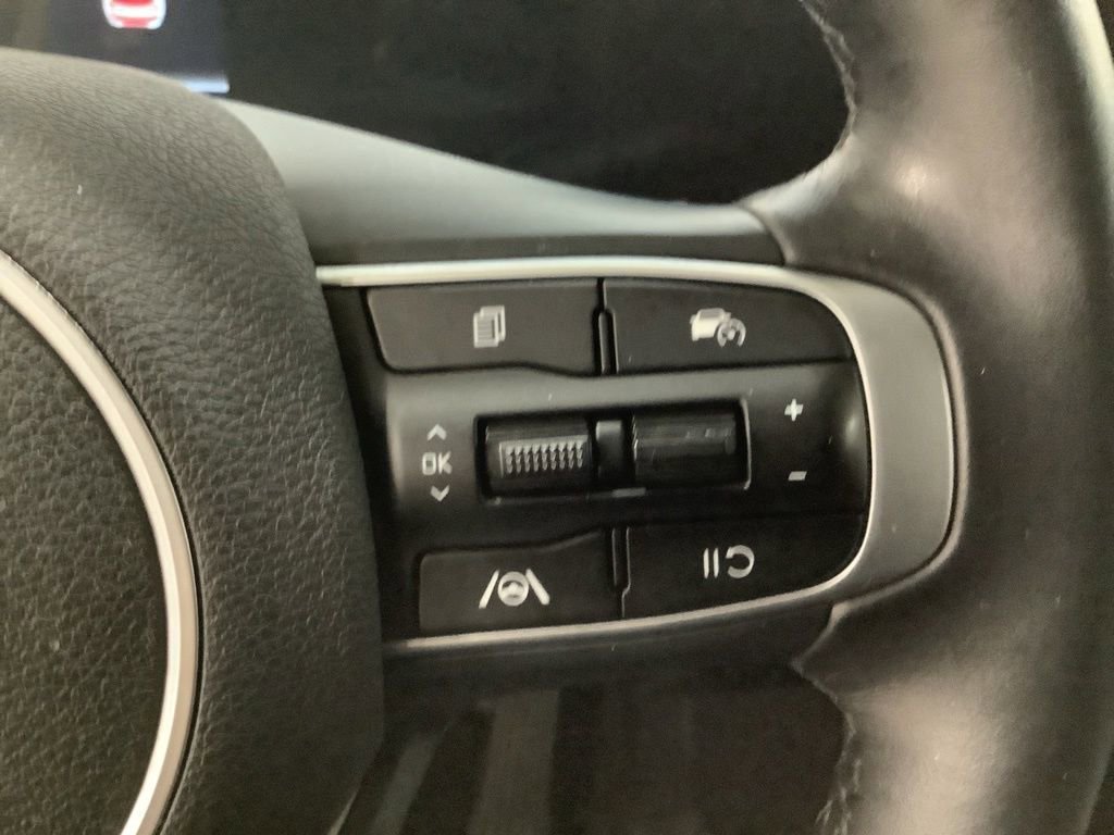 Certified 2023 Kia Sportage EX image 13