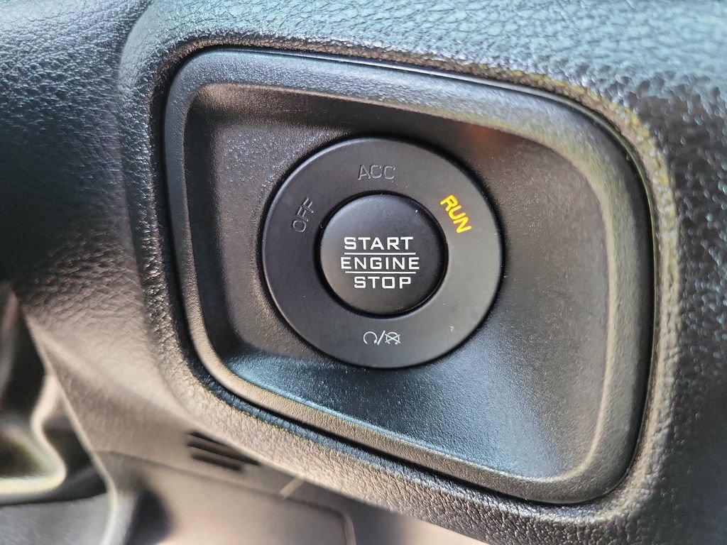 Used 2024 Jeep Wrangler Unlimited Sport AWD/4WD image 31