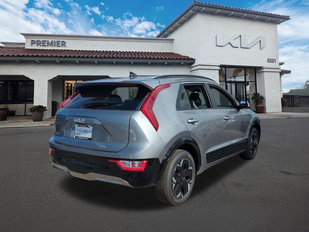 New 2026 Kia Niro Wind FWD image 8
