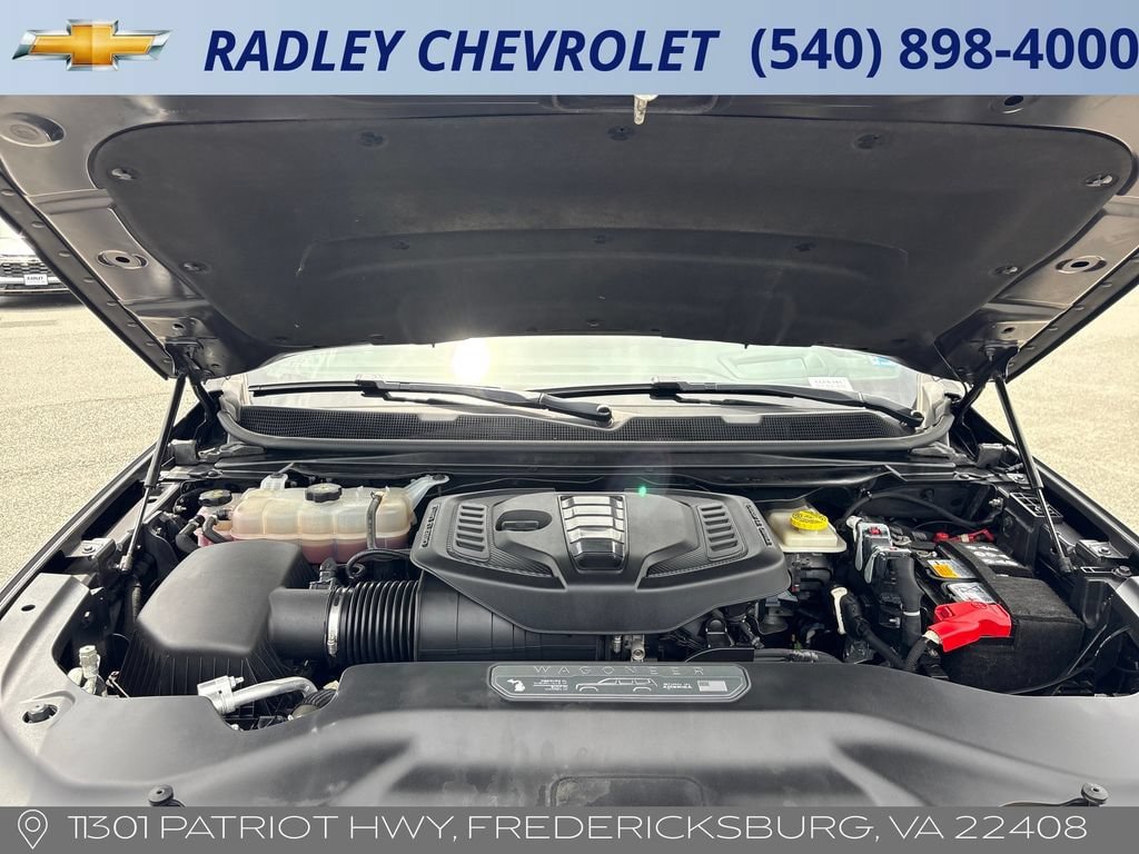 Used 2024 Jeep Wagoneer Series III AWD/4WD image 15