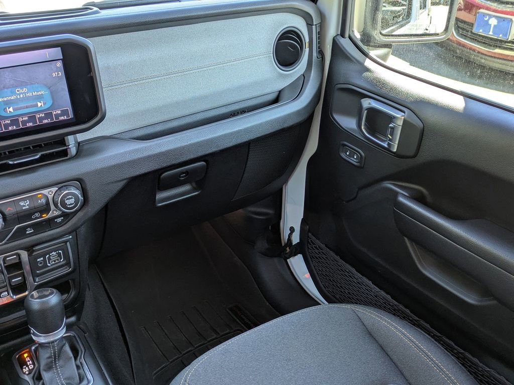 Used 2024 Jeep Wrangler Unlimited Sport image 17