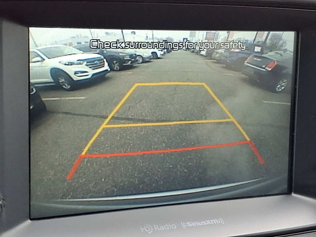 Used 2018 Kia Sorento LX image 27