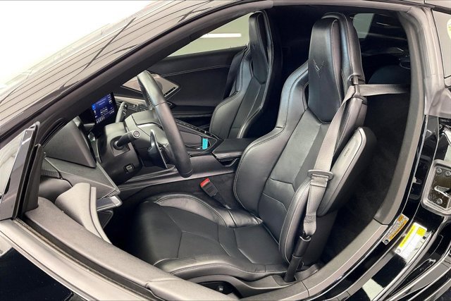 Used 2020 Chevrolet Corvette Stingray w/ 2LT Preferred Equipment Group image 17